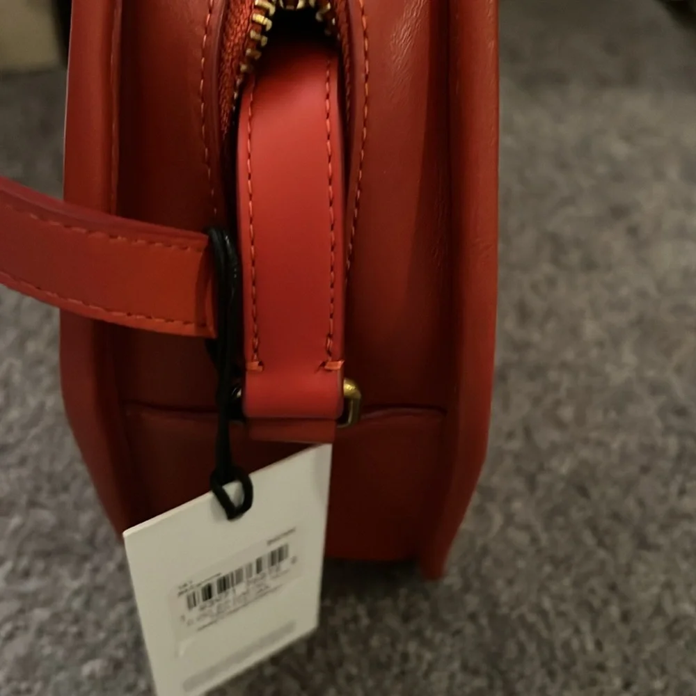 Coach Geometric handbag. - Picture 4 of 7